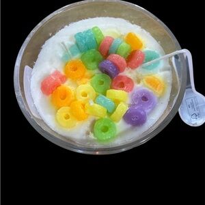 Vibrant colors candle.